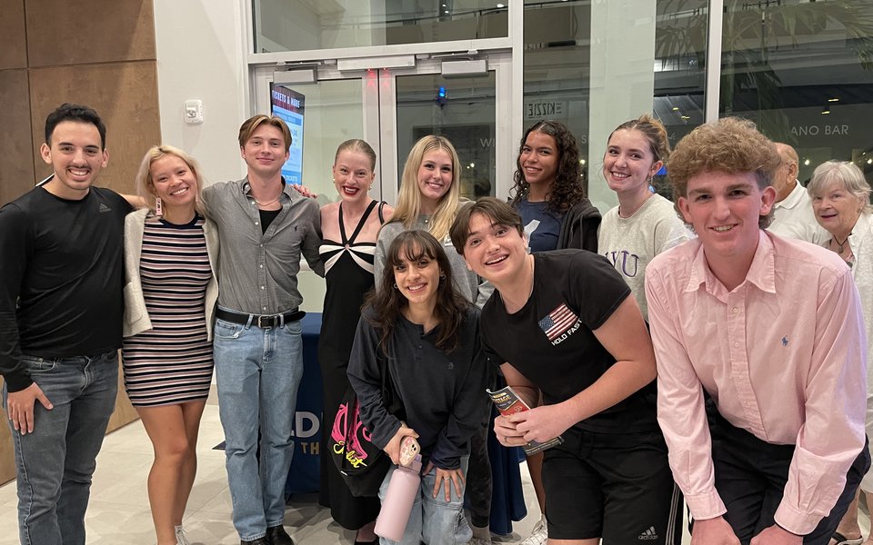 A group of Volunteers