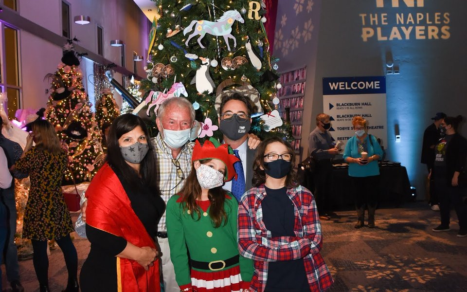 The Price Family at Trees and Teas